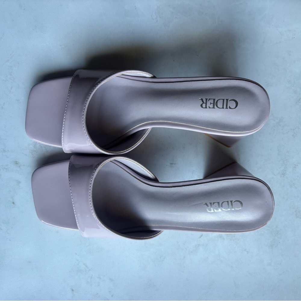 CIDER Women's Lavender Heeled Sandals